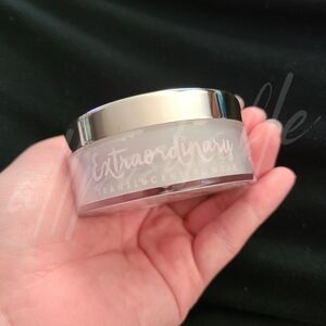 ❗️RETIRED❗️ Ciate Extraordinary Translucent Powder